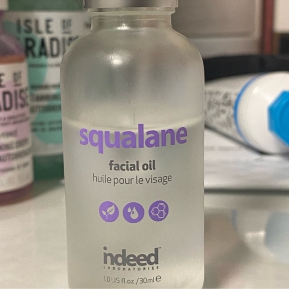 Indeed Squalane Lightweight Facial Oil - Picture 3 of 3
